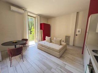 Monolocale in Affitto a Torino, 1'000&euro;, 61 m²