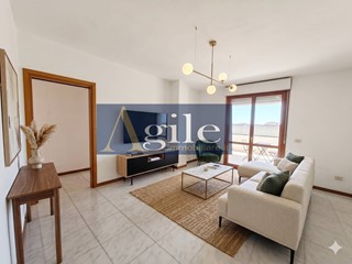 Appartamento in Vendita a San Benedetto del Tronto, 210'000&euro;, 131 m²