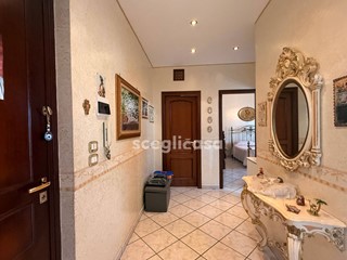 Trilocale in Vendita a Carini, 65'000&euro;, 70 m²