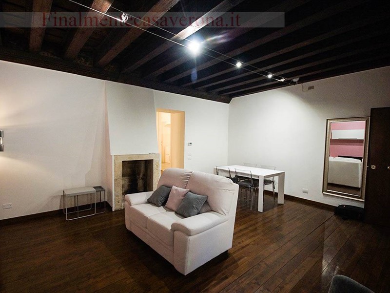 Trilocale in Affitto a Verona, 1'300&euro;, 95 m²
