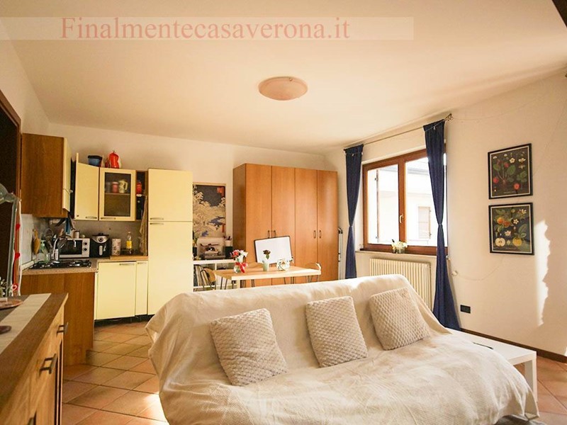 Bilocale in Affitto a Negrar di Valpolicella, 750&euro;, 79 m²