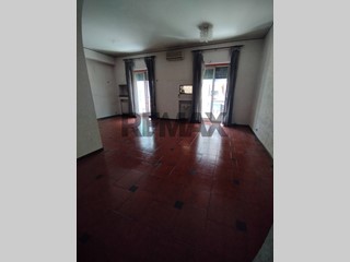 Appartamento in Vendita a Catania, 240'000&euro;, 160 m²