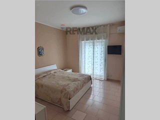 Appartamento in Vendita a Gravina di Catania, 135'000&euro;, 140 m²