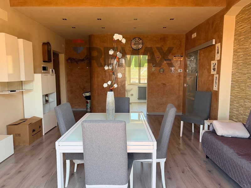 Trilocale in Vendita a Sora, 125'000&euro;, 100 m²