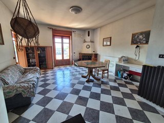 Quadrilocale in Vendita a San Gennaro Vesuviano, 86'000&euro;, 95 m²