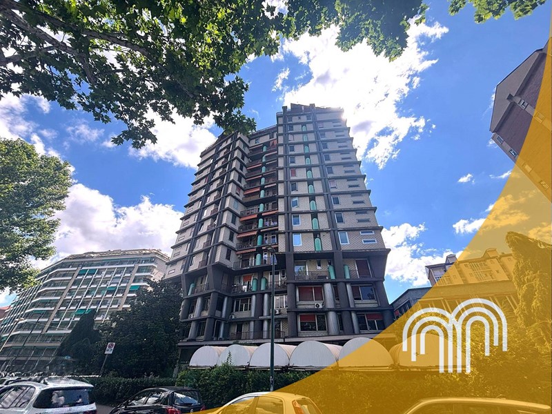 Appartamento in Vendita a Torino, 245'000&euro;, 145 m²