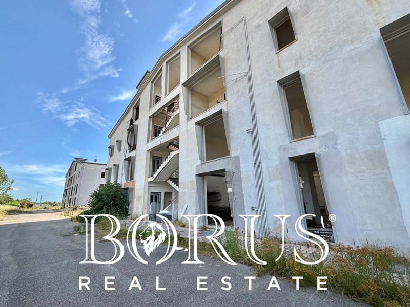 Appartamento in Vendita a Santa Maria Capua Vetere, 900'000&euro;, 4818 m²