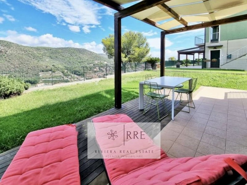 Bilocale in Vendita a Pietra Ligure, 285'000&euro;, 65 m²
