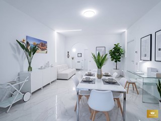 Appartamento in Vendita a Casarano, 65'000&euro;, 160 m²