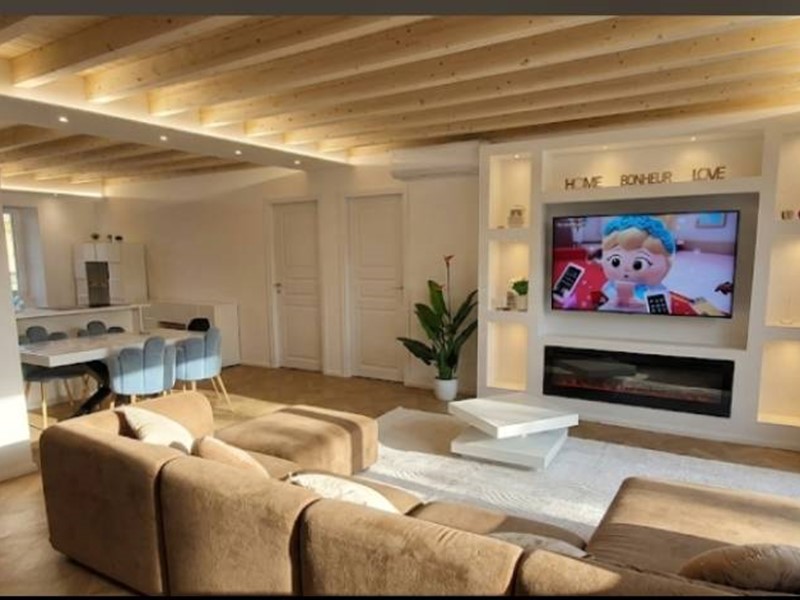 Appartamento in Vendita a Genova, 178'000&euro;, 142 m²