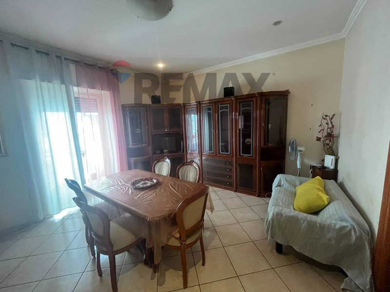 Trilocale in Affitto a Napoli, 700&euro;, 90 m²