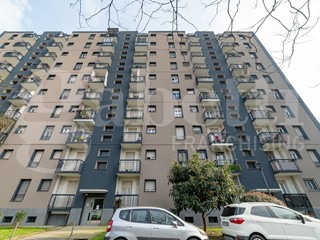 Quadrilocale in Vendita a Milano, 250'000&euro;, 110 m², arredato