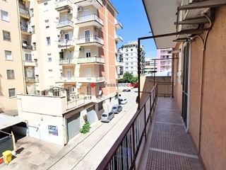 Bilocale in Vendita a Foggia, 75'000&euro;, 73 m², arredato