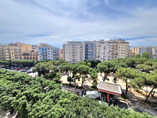 Trilocale in Vendita a Palermo, 190'000&euro;, 87 m²