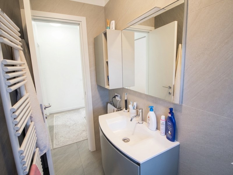 Trilocale in Vendita a Castellanza, 225'000&euro;, 78 m², arredato, con Box