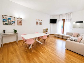 Trilocale in Vendita a Pescara, 360'000&euro;, 110 m², con Box
