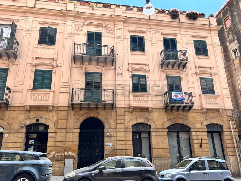 Trilocale in Vendita a Caltanissetta, 67'000&euro;, 105 m²