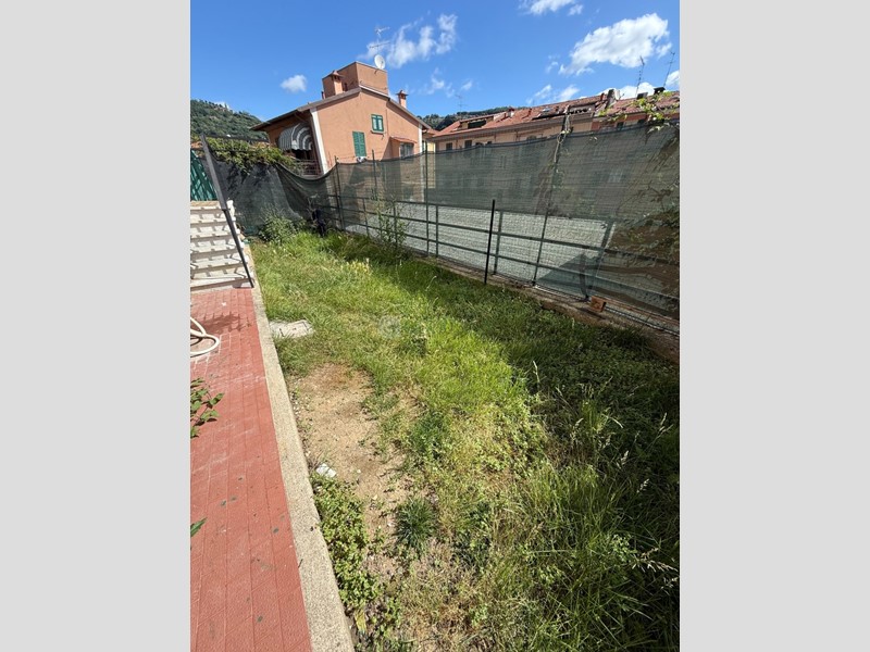 Trilocale in Vendita a La Spezia, zona Periferia NORD/OVEST, 137'000&euro;, 80 m²