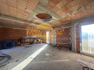 Trilocale in Vendita a Siracusa, zona Melilli, 80'000&euro;, 100 m², con Box
