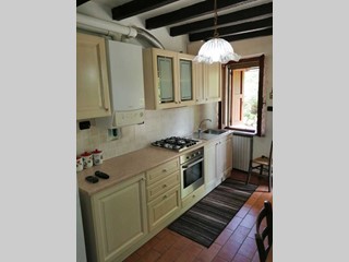 Trilocale in Affitto a Varano de' Melegari, zona Serravalle, 500&euro;, 55 m²