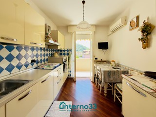 Quadrilocale in Vendita a Arcola, zona Romito Magra, 225'000&euro;, 110 m², arredato