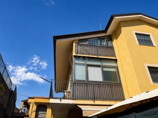 Quadrilocale in Vendita a Aci Catena, zona Aci San Filippo, 90'000&euro;, 113 m², con Box