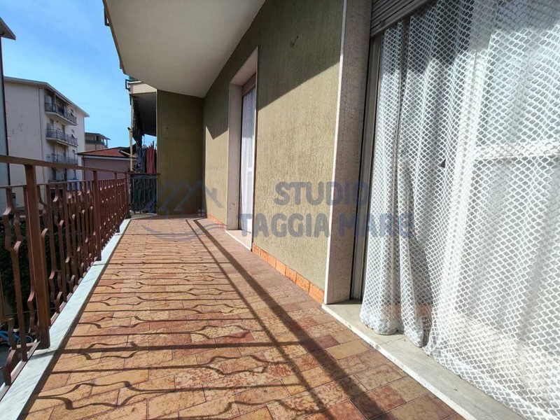 Trilocale in Vendita a Taggia, 200'000&euro;, 84 m²