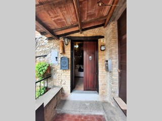 Trilocale in Vendita a Casperia, 65'000&euro;, 55 m²
