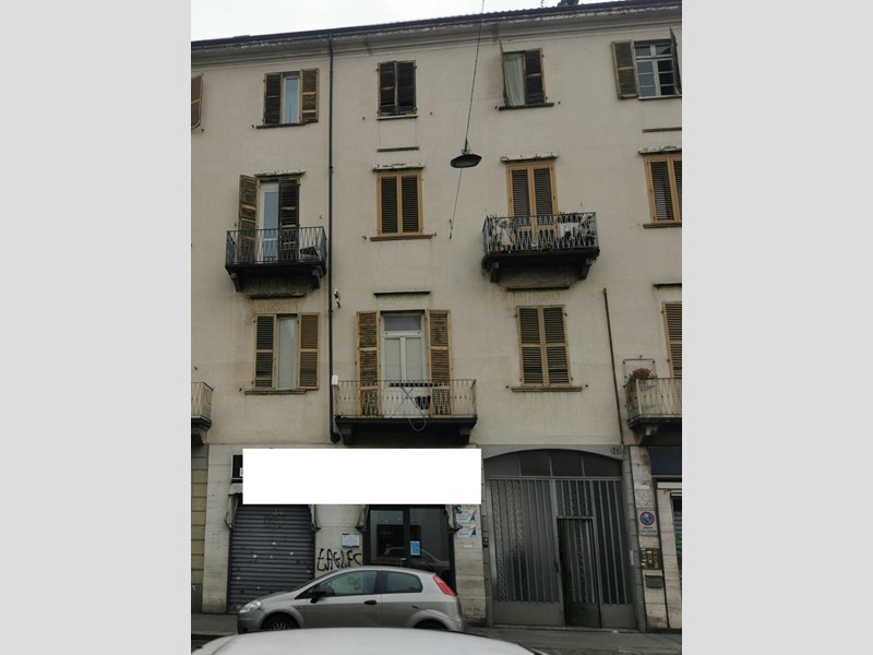 Bilocale in Vendita a Torino, 21'000&euro;, 50 m²