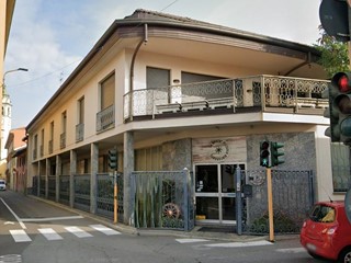 Quadrilocale in Vendita a Castano Primo, 276'000&euro;, 446 m²