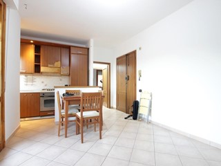 Quadrilocale in Vendita a Castelnuovo Berardenga, zona Quercegrossa, 145'000&euro;, 65 m², arredato