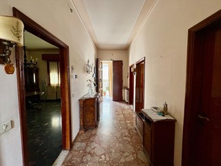 Appartamento in Vendita a Vinci, zona Vitolini, 150'000&euro;, 100 m²