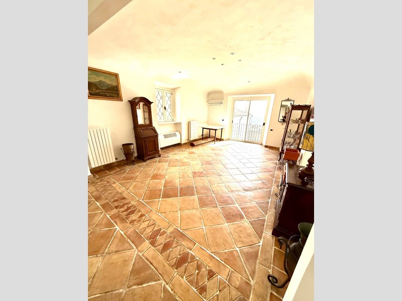 Appartamento in Vendita a Fermo, 390'000&euro;, 266 m²