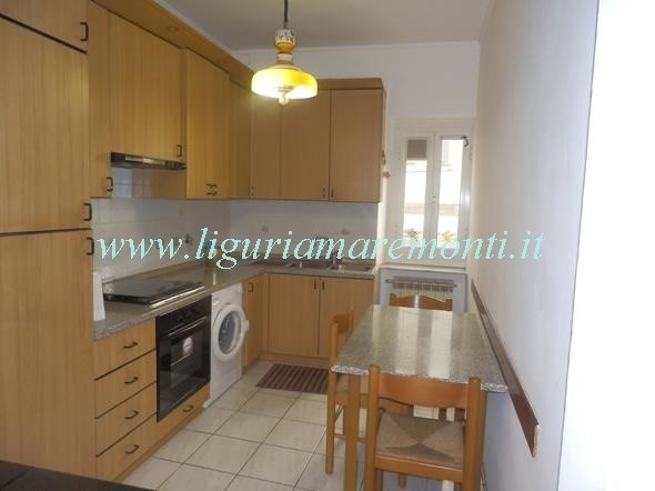 Bilocale in Vendita a Savona, 120'000&euro;, 45 m²