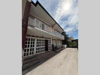 Trilocale in Vendita a Avella, 83'000&euro;, 120 m²