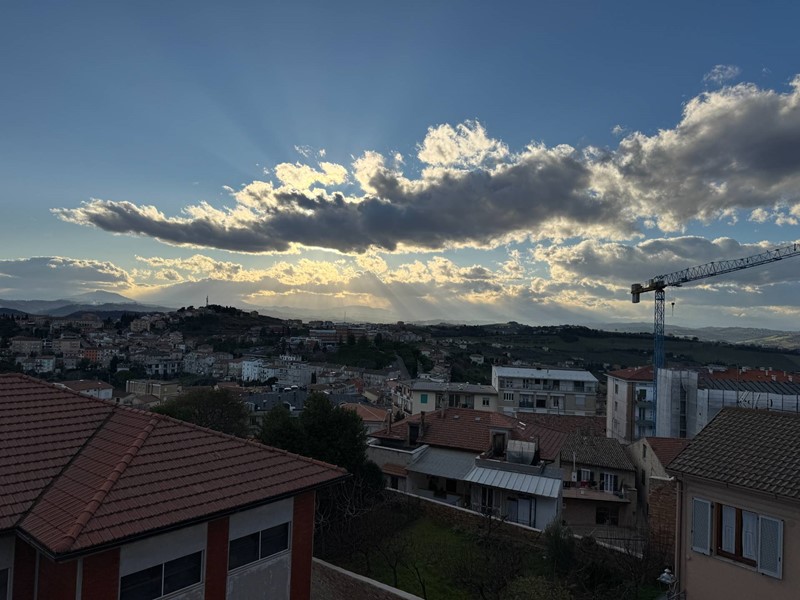 Appartamento in Vendita a Fermo, 65'000&euro;, 87 m²