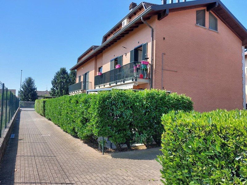 Appartamento in Vendita a Lonate Ceppino, 239'000&euro;, 132 m²