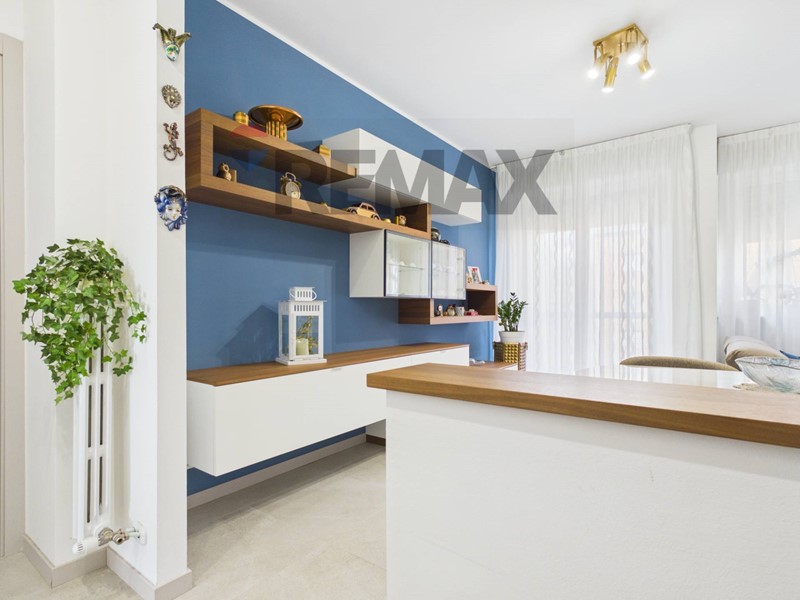 Quadrilocale in Vendita a Lacchiarella, 285'000&euro;, 120 m²