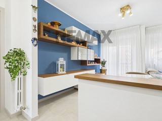 Quadrilocale in Vendita a Lacchiarella, 285'000&euro;, 120 m²