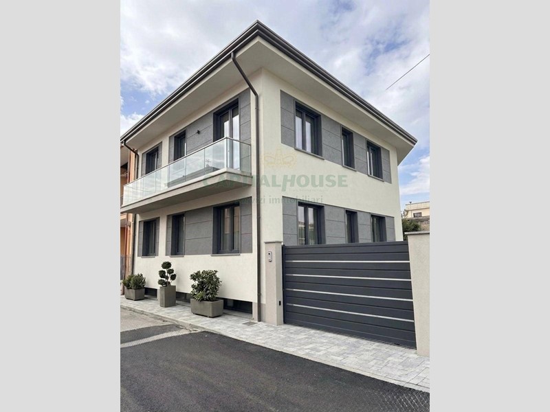 Trilocale in Vendita a Cicciano, 235'000&euro;, 85 m²
