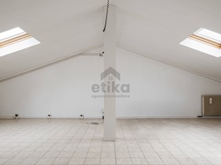 Trilocale in Vendita a Treviso, 150'000&euro;, 110 m²