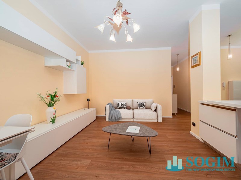 Bilocale in Affitto a Como, 1'300&euro;, 68 m²