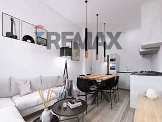 Trilocale in Vendita a Settimo Torinese, 129'000&euro;, 80 m²