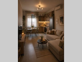 Bilocale in Vendita a Torino, 80'000&euro;, 53 m²