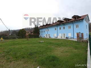 Bilocale in Vendita a Azeglio, 39'000&euro;, 35 m²