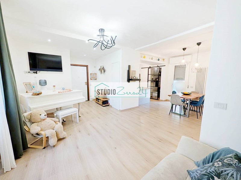Quadrilocale in Vendita a Pietrasanta, 330'000&euro;, 100 m²