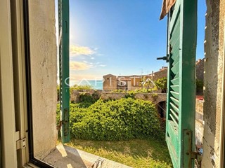 Trilocale in Vendita a Ortona, 85'000&euro;, 68 m²