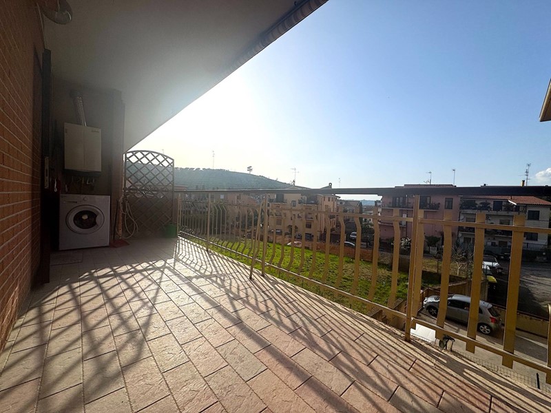 Bilocale in Vendita a Monterotondo, 95'000&euro;, 56 m²