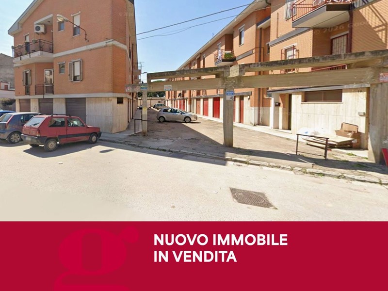 Appartamento in Vendita a San Severo, 69'500&euro;, 127 m², con Box
