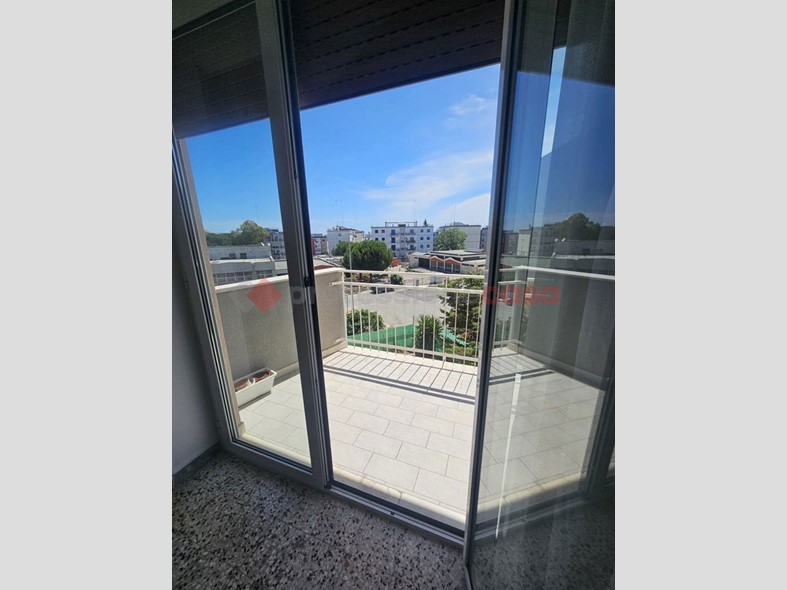 Trilocale in Vendita a Bari, 129'000&euro;, 95 m²